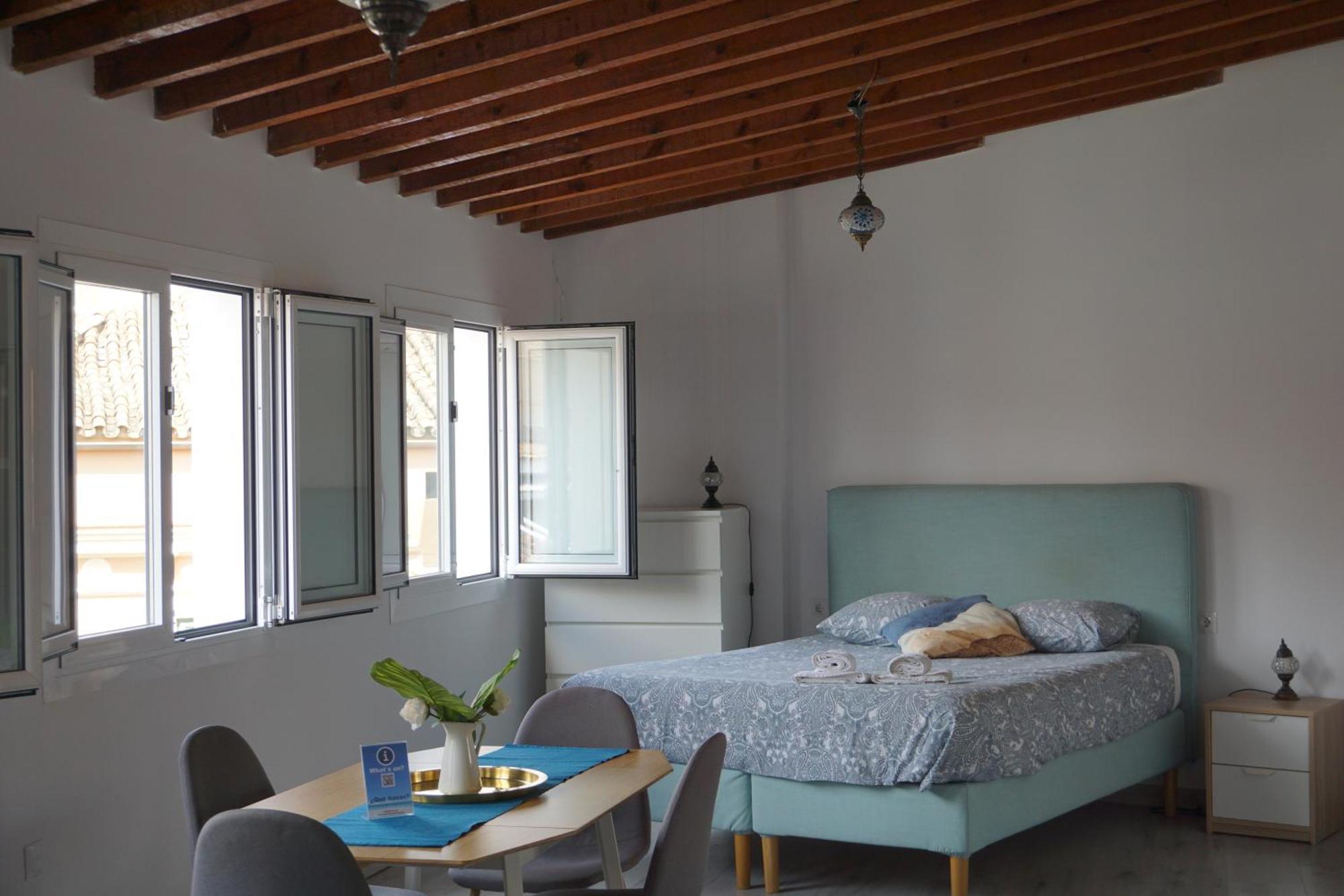 Apartamentos Mediterranea Centro Malaga Exterior photo