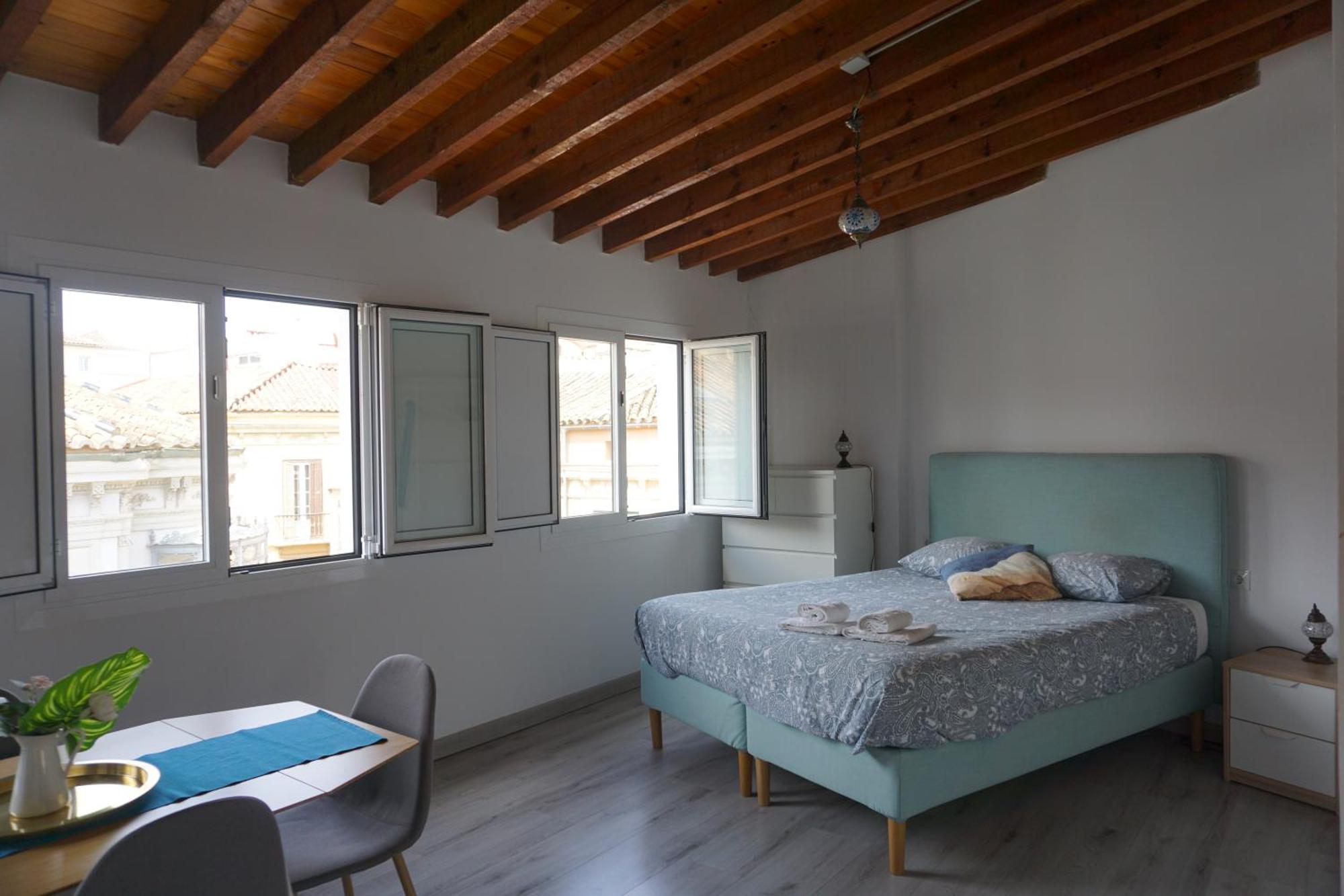 Apartamentos Mediterranea Centro Malaga Exterior photo